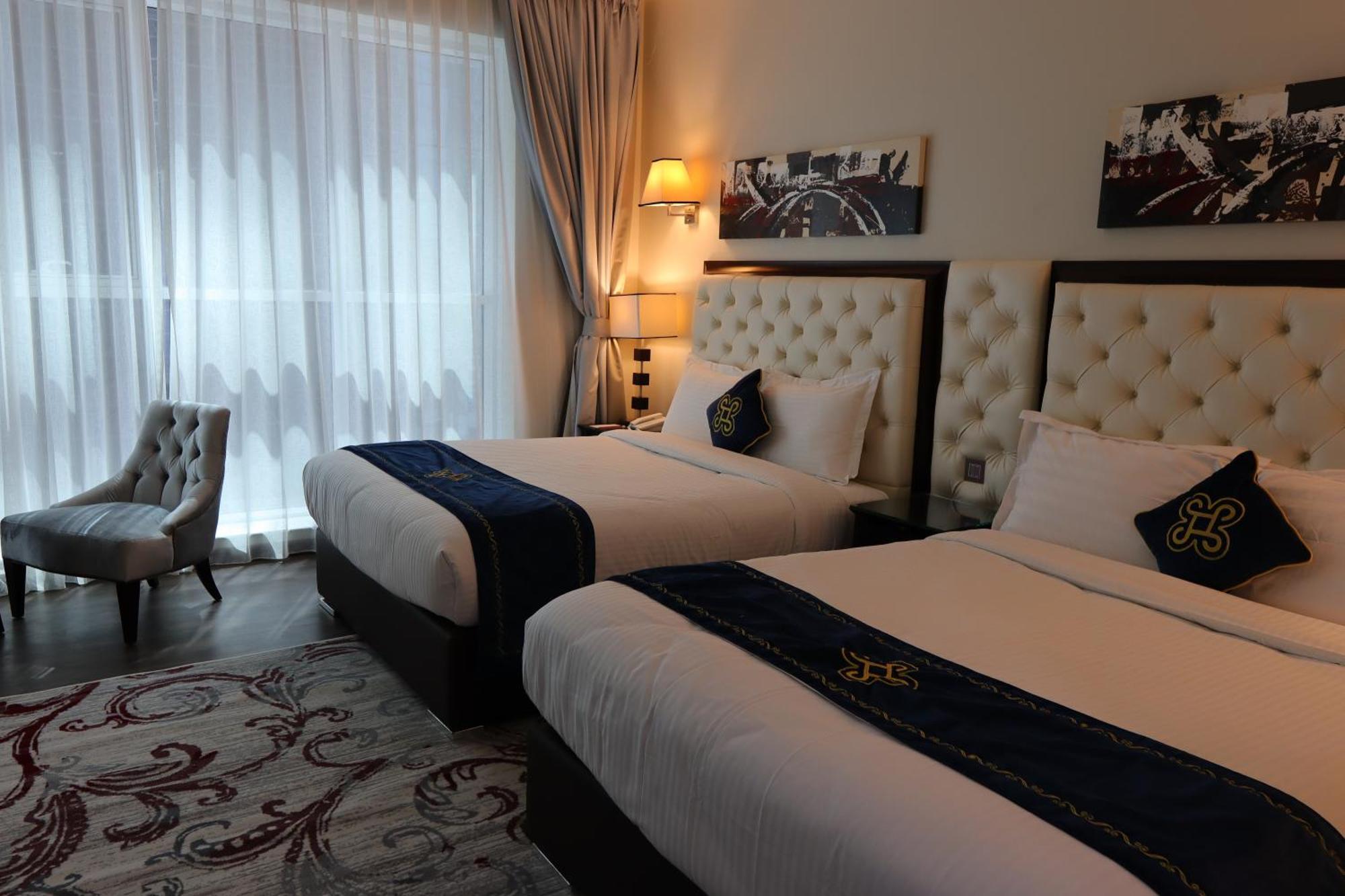Seven Seas Hotel Dubai Exterior foto